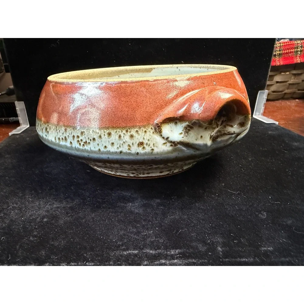 Handmade Studio Pottery Serving‎ Bowl with Handles Terracotta Speckled Glaze